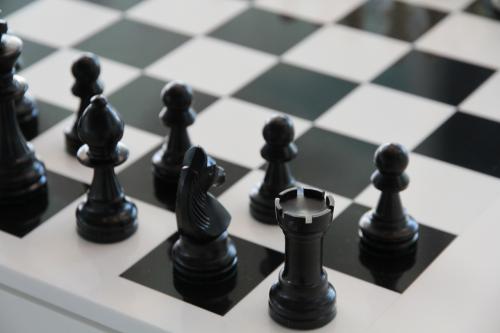 chess-chess-board-black-play-69128